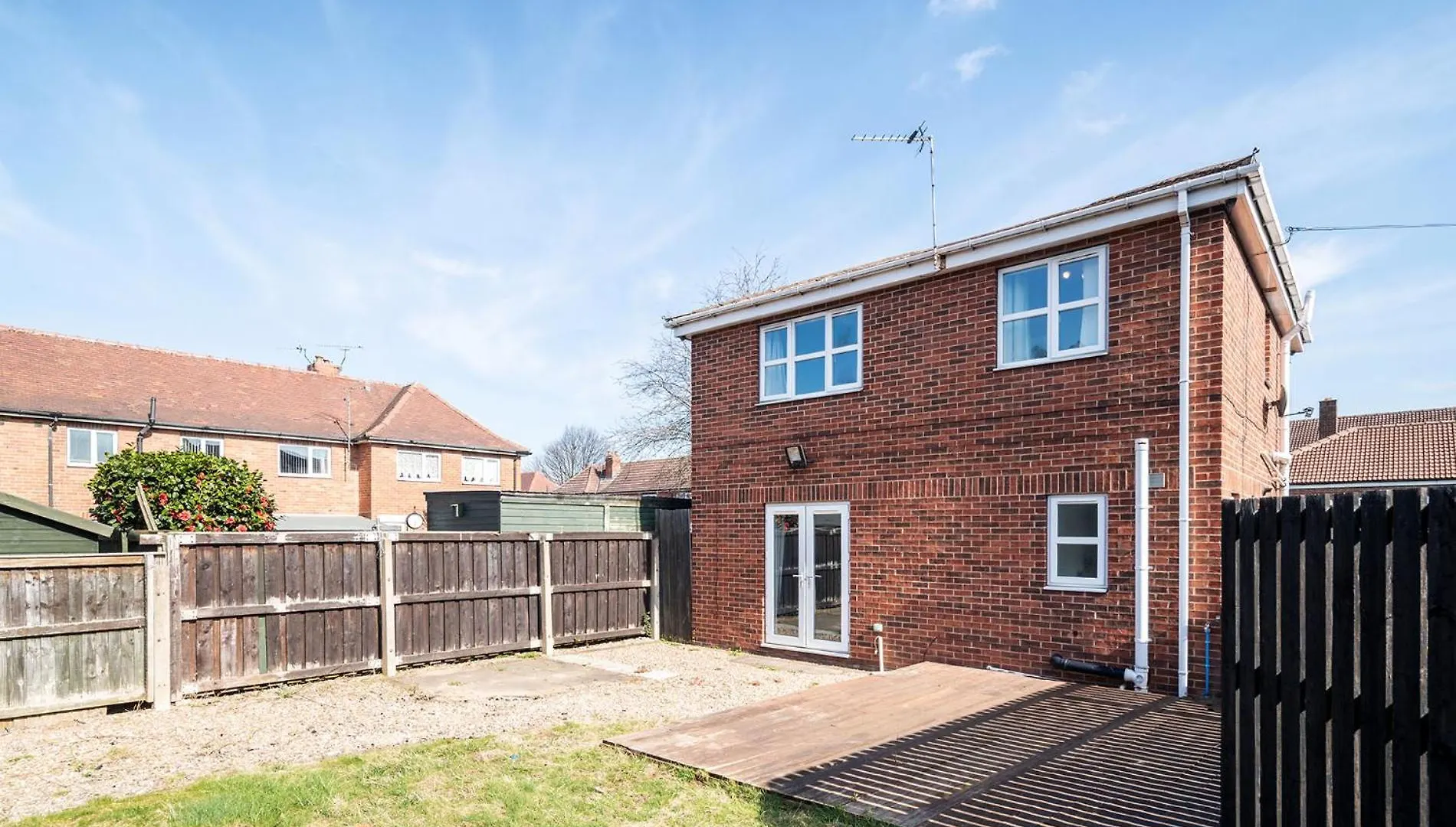 4Bdr House,8 Guests, Contractor Stays , Holiday Home, Free Parking, Reliable Wifi, Worksite And Amenities Nearby!