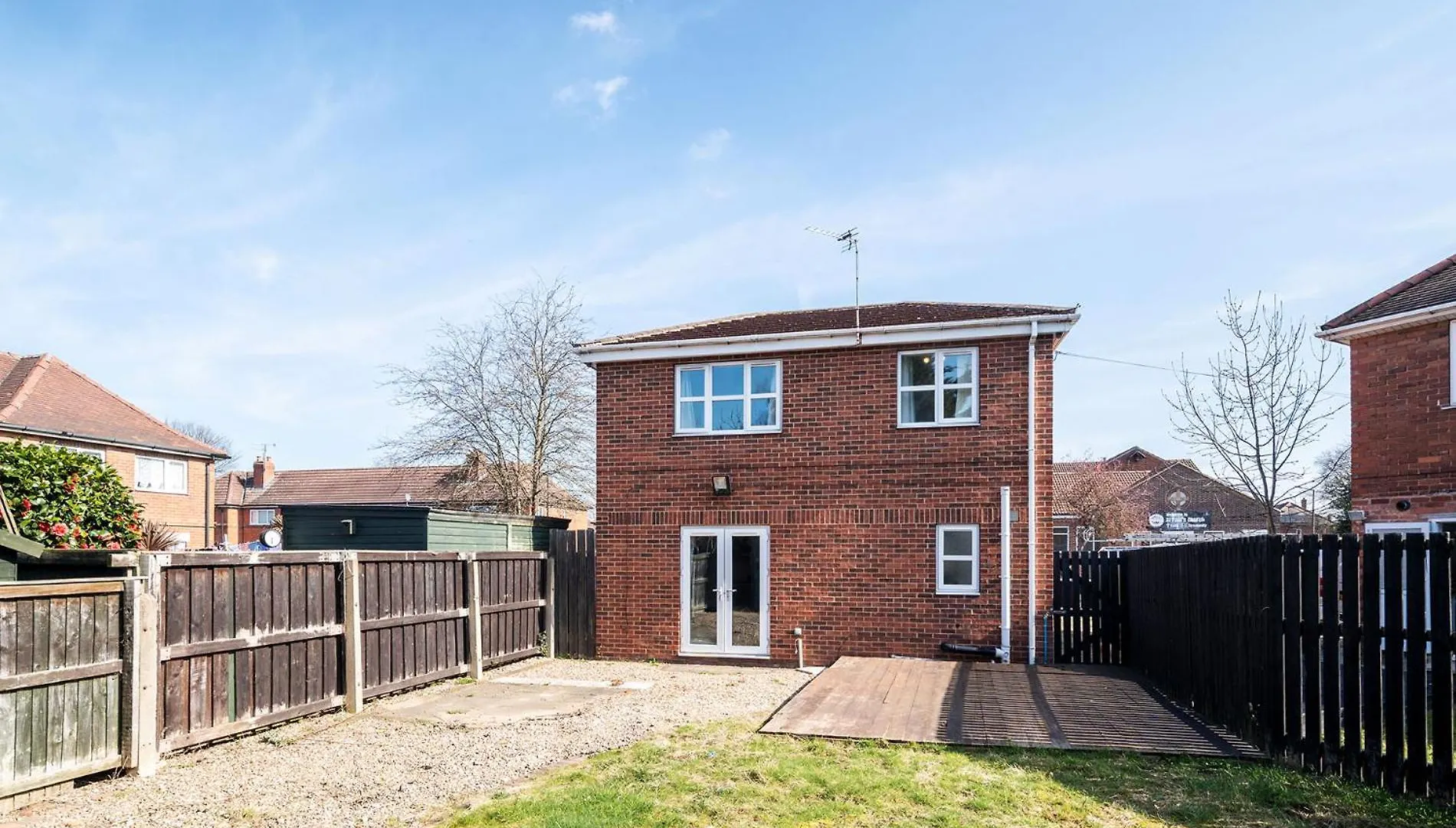 4Bdr House,8 Guests, Contractor Stays , Holiday Home, Free Parking, Reliable Wifi, Worksite And Amenities Nearby!