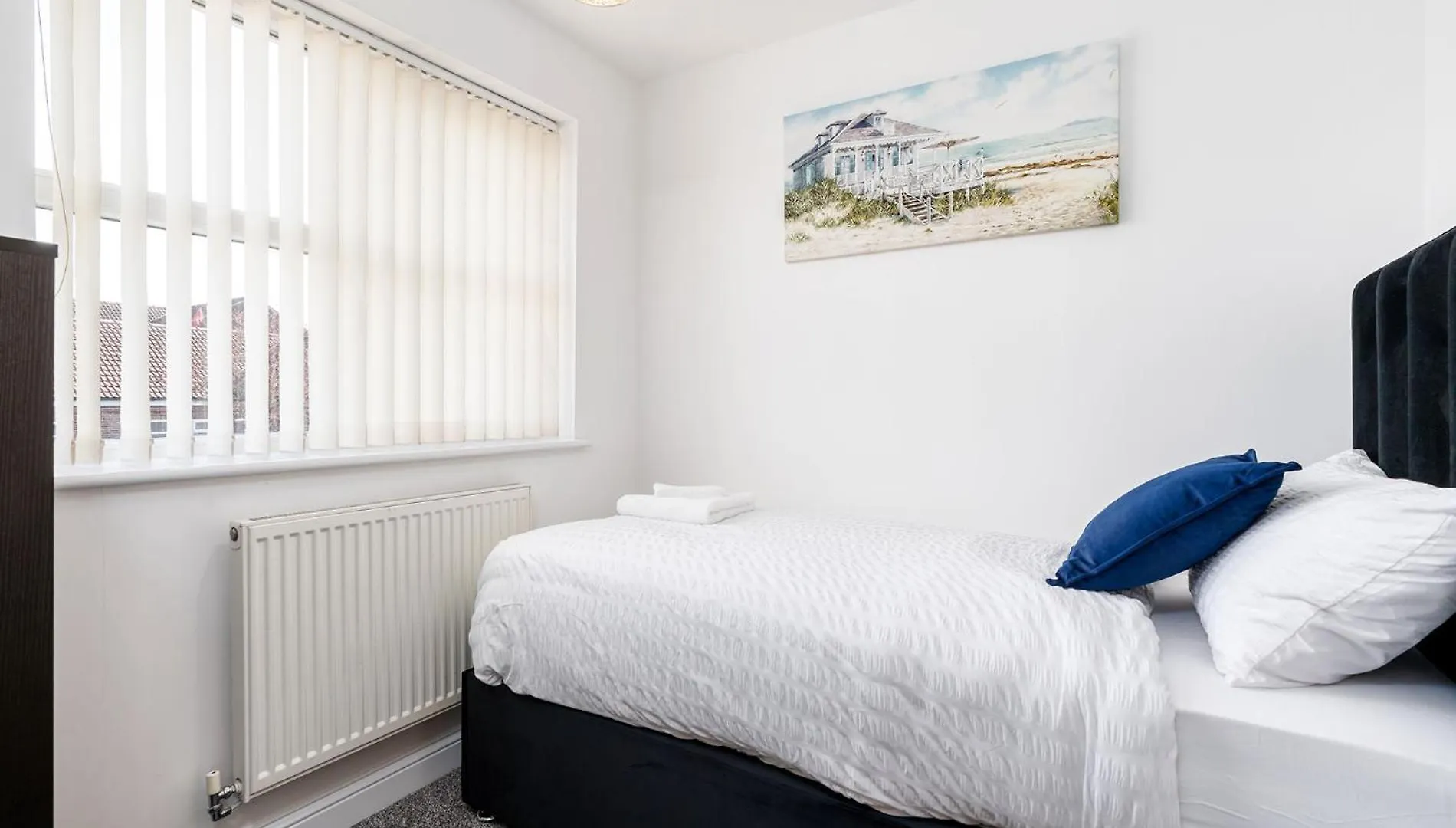 4Bdr House,8 Guests, Contractor Stays , Holiday Home, Free Parking, Reliable Wifi, Worksite And Amenities Nearby! 0*, Doncaster United Kingdom