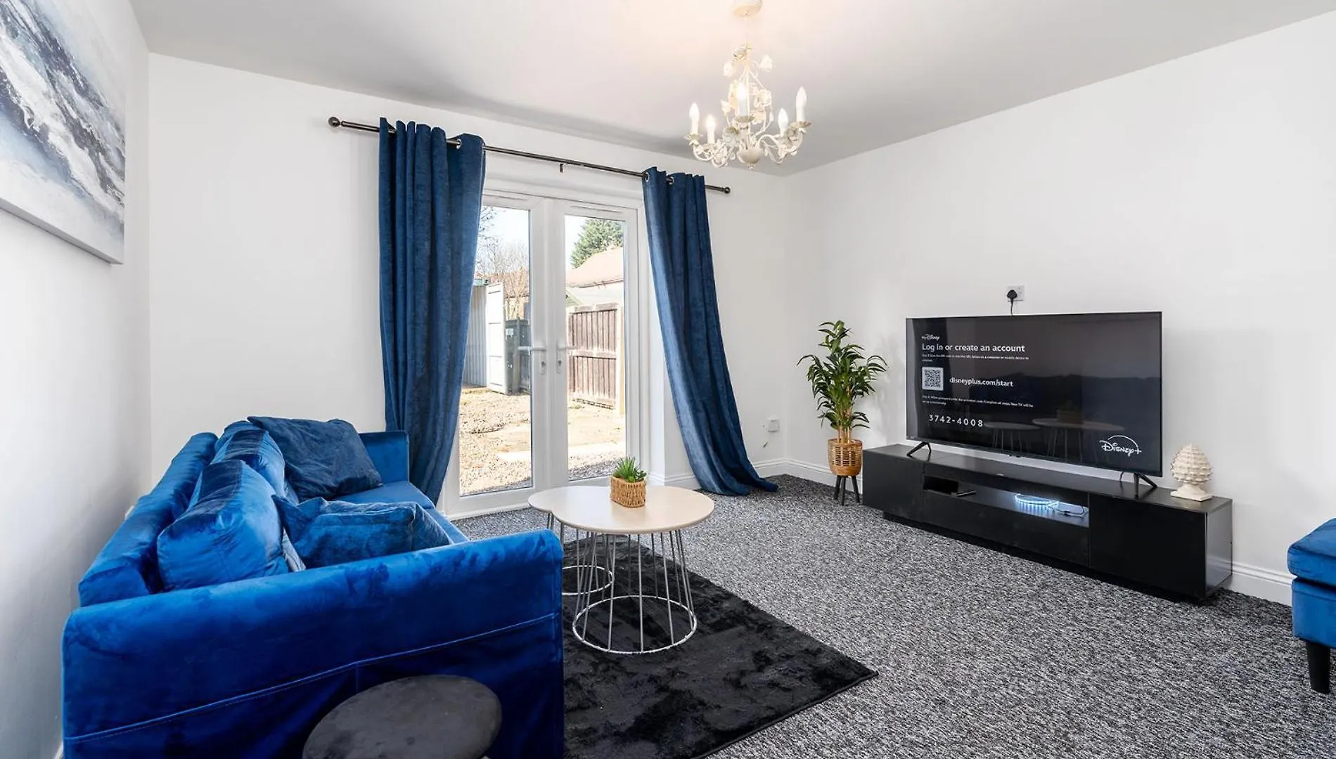 4Bdr House,8 Guests, Contractor Stays , Holiday Home, Free Parking, Reliable Wifi, Worksite And Amenities Nearby!