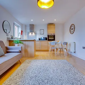 Yorkshire 1st Floor Hamilton Mews Doncaster
